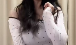 少妇直播视频,揭秘少妇直播背后的秘密与争议